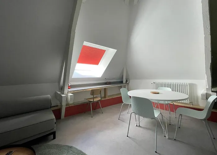 Apartment Marelle // Bleu *